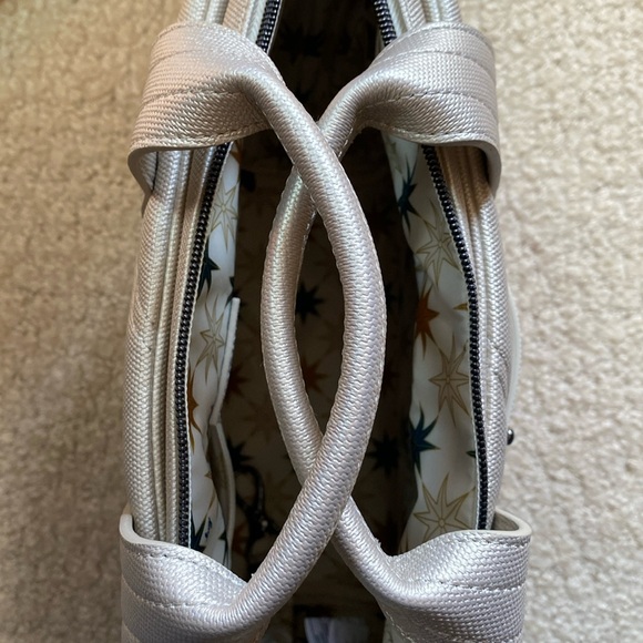 Lug Dory Matte Luxe Metallic Champange w/ Matte Luxe Strap - Picture 6 of 7